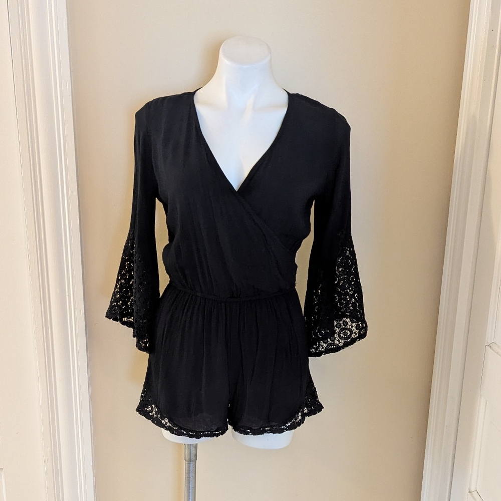 Abercrombie & Fitch black bell sleeve crochet trim romper size S